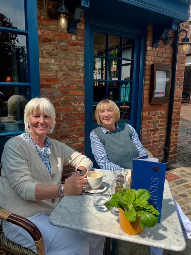 Finally we managed to meet up. Grace has been really busy completing her Art Foundation course and I have been honing my Granny skills! But today we met at @coteuk in Farnham which was in a really pretty courtyard. Our only issue was that Farnham seems to be digging up every road nevertheless it is a great little shopping centre and worth a visit if you are in the area. 
That aside it was so good to meet in person not on FaceTime or What’s App video call. And  2.5 hours later we had managed to catch up on all of our news though we probably could have carried on for another two hours. I know there is fantastic technology now available to keep in touch but nothing beats meeting in person. It is worth the effort. And as I drove away I thought 45 years of friendship deserves more than a couple of hours every 3 months. Note to self: must make more time to see really old friends however far away they live. Oh for more time! Does anyone agree?
.
.
#friends #bff #meetup #meetinperson #ourweeklywhisper #girlfriends